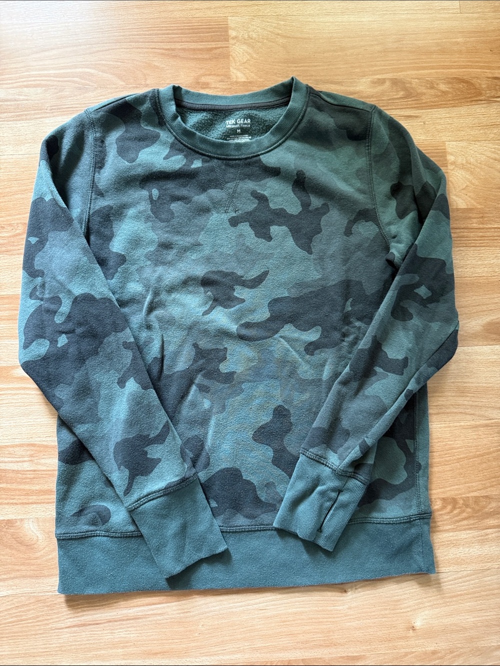 tek gear Olive Green Camo Crewneck Sweater